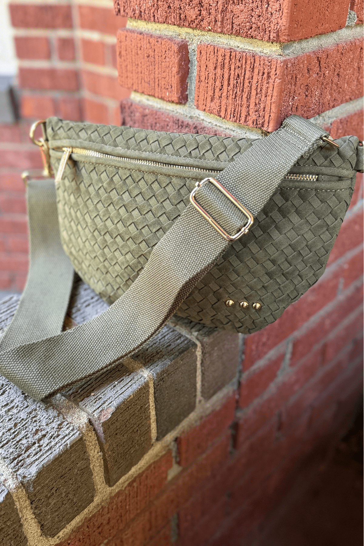 Suede Presley Bum Bag - Olive - jorjanna